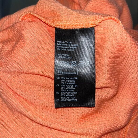 Ladies Peach Drop-Shoulder Top, DIVIDED by H&M, Large, NWOT - Picture 4 of 6